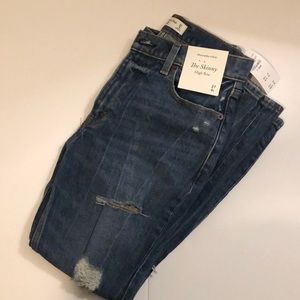 NWT Abercrombie & Fitch Skinny High Rose Jeans
